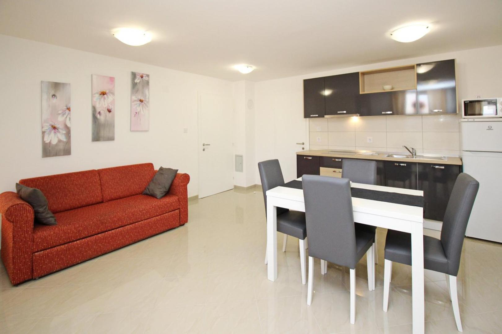 House Gorica 2 - Underground Level Apartments 바슈카 외부 사진